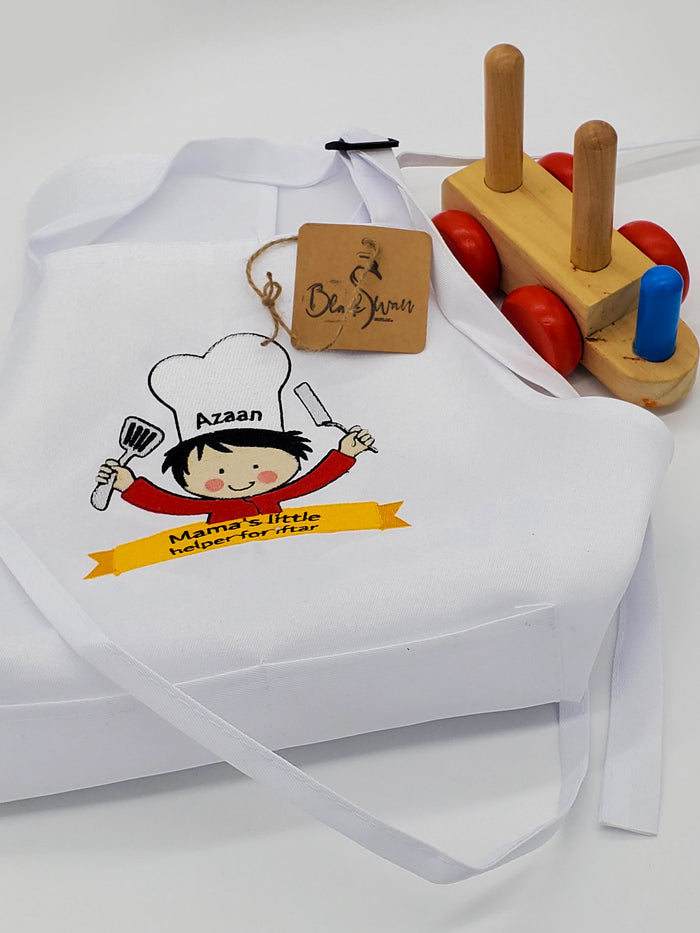 Mama's little helper for Iftar, personalized apron with pockets for boys and girls.