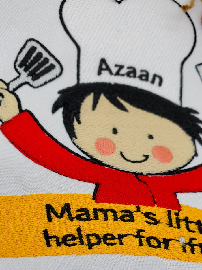 Mama's little helper for Iftar, personalized apron with pockets for boys and girls.