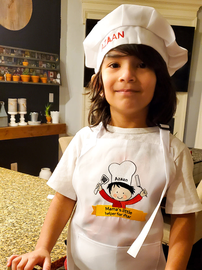 Mama's little helper for Iftar, personalized apron with pockets for boys and girls.